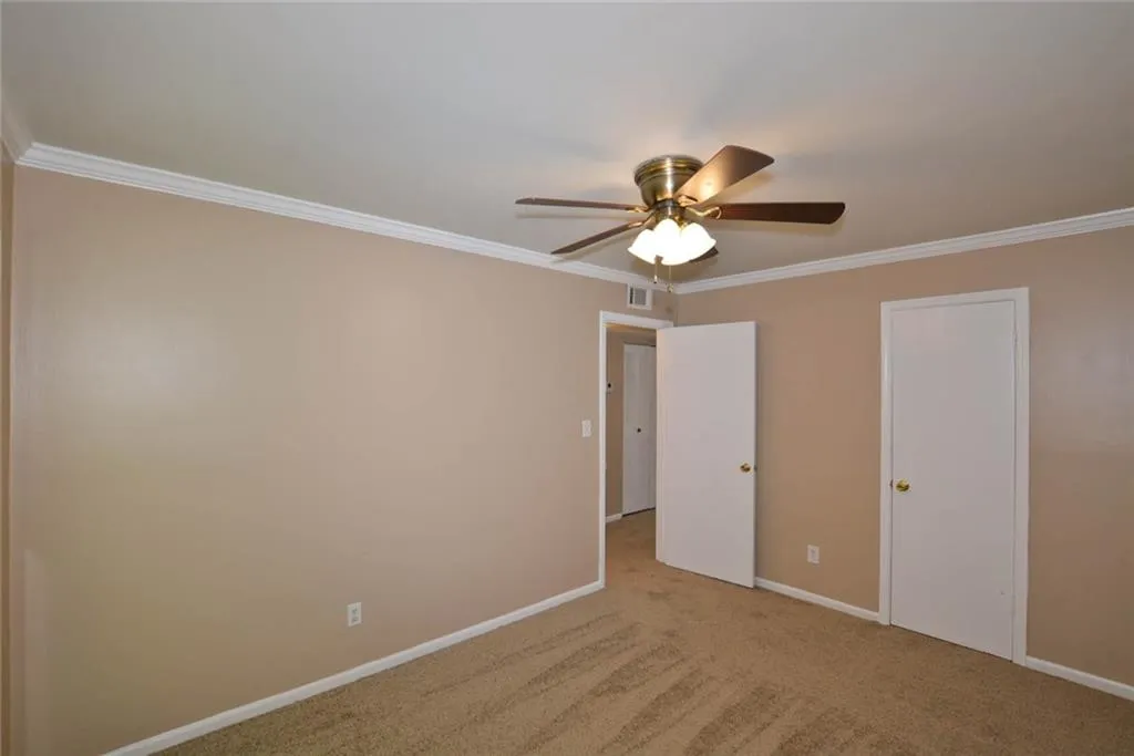 5640 Kingsport Drive, Sandy Springs, Georgia 30342, 2 Bedrooms Bedrooms, ,1 BathroomBathrooms,Residential,Sold,5640 Kingsport Drive,6072626
