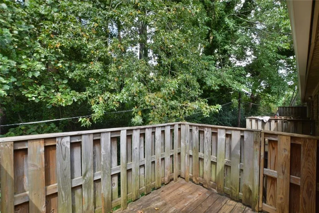5640 Kingsport Drive, Sandy Springs, Georgia 30342, 2 Bedrooms Bedrooms, ,1 BathroomBathrooms,Residential,Sold,5640 Kingsport Drive,6072626