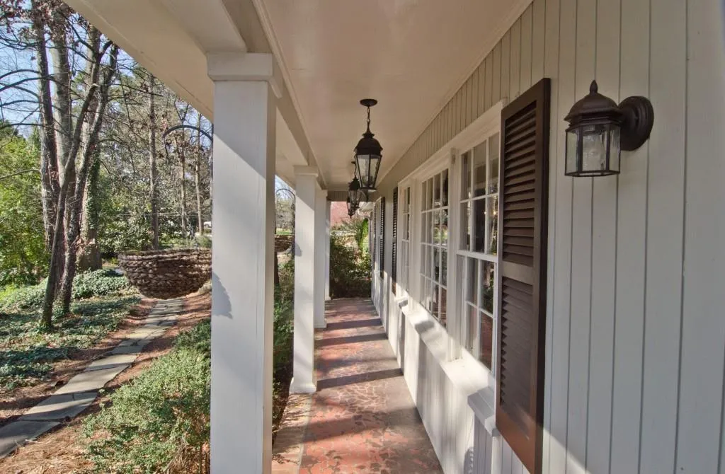 4615 Millbrook Drive Nw, Atlanta, Georgia 30327, 4 Bedrooms Bedrooms, ,3 BathroomsBathrooms,Residential,Sold,4615 Millbrook Drive Nw,6020656