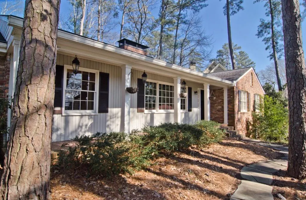 4615 Millbrook Drive Nw, Atlanta, Georgia 30327, 4 Bedrooms Bedrooms, ,3 BathroomsBathrooms,Residential,Sold,4615 Millbrook Drive Nw,6020656