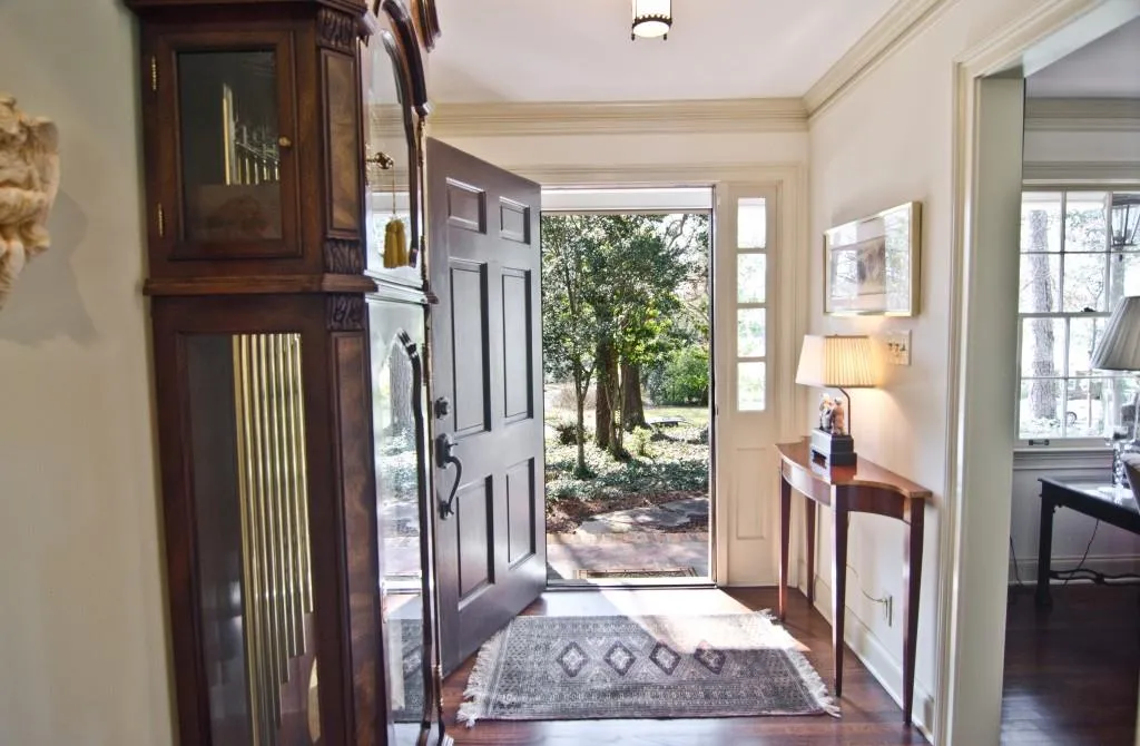 4615 Millbrook Drive Nw, Atlanta, Georgia 30327, 4 Bedrooms Bedrooms, ,3 BathroomsBathrooms,Residential,Sold,4615 Millbrook Drive Nw,6020656