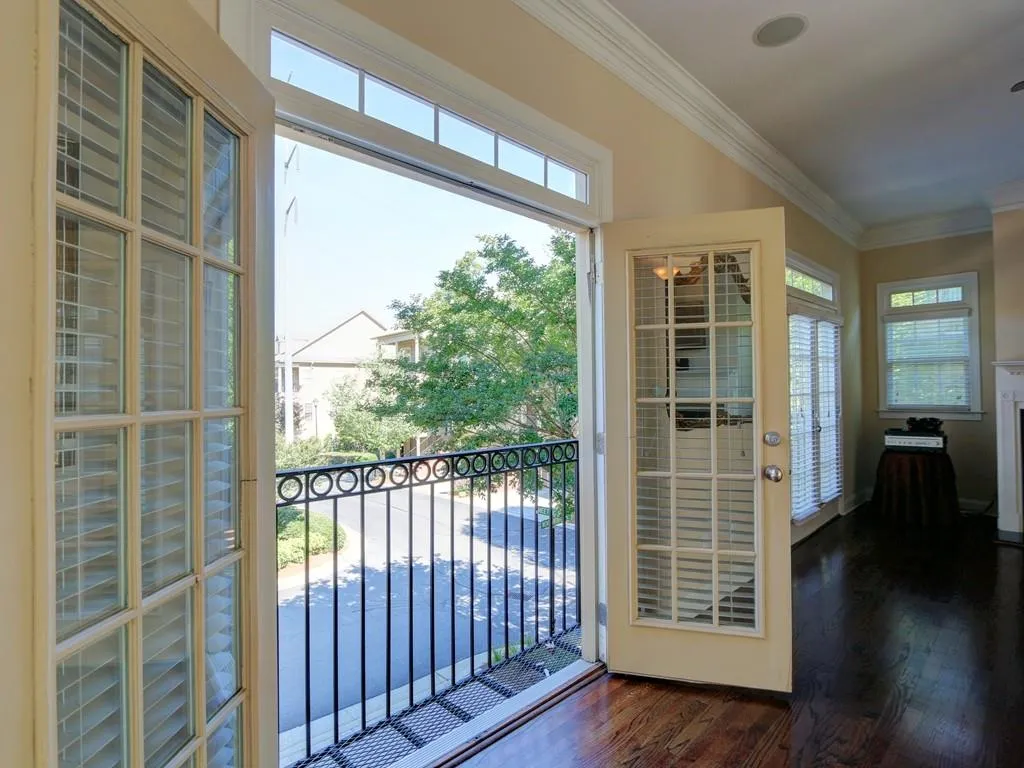 5463 Wentworth Street Unit 51, Atlanta, Georgia 30342, 2 Bedrooms Bedrooms, ,2 BathroomsBathrooms,Residential,Sold,5463 Wentworth Street Unit 51,5870799