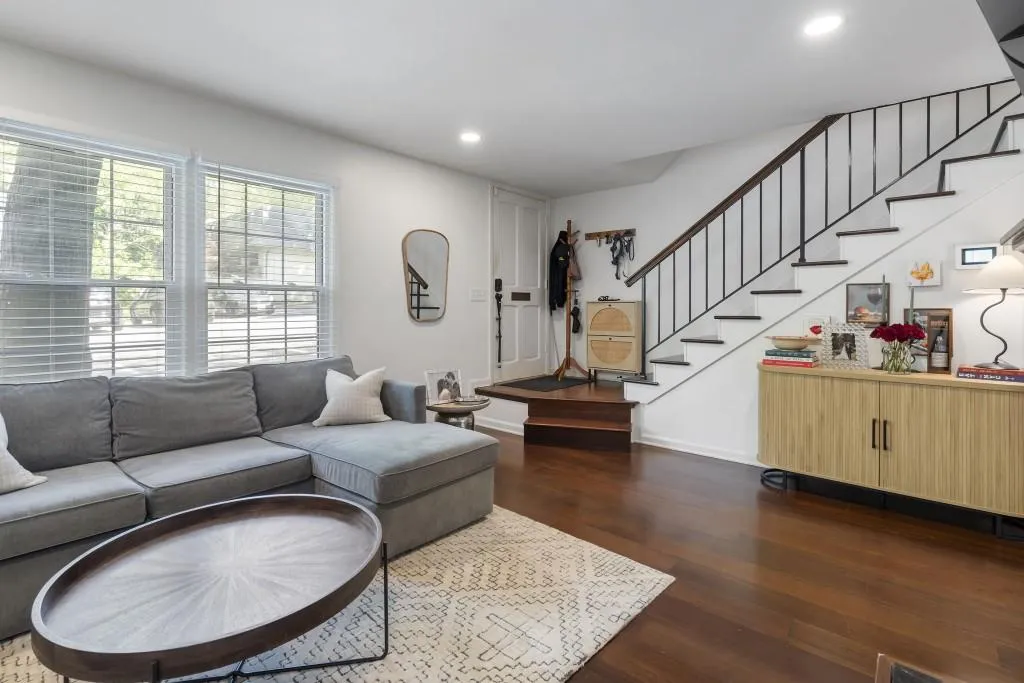 56 Cantey Place Nw, Atlanta, Georgia 30327, 2 Bedrooms Bedrooms, 0 ,2 BathroomsBathrooms,Residential,For Sale,56 Cantey Place Nw,7794806