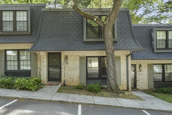 56 Cantey Place Nw, Atlanta, Georgia 30327