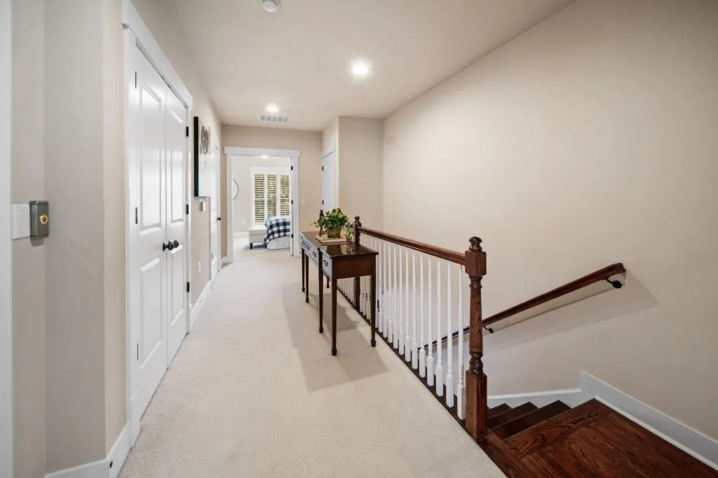 1409 River Vista Drive, Atlanta, Georgia 30339, 3 Bedrooms Bedrooms, ,3 BathroomsBathrooms,Residential,Sold,1409 River Vista Drive,7091003