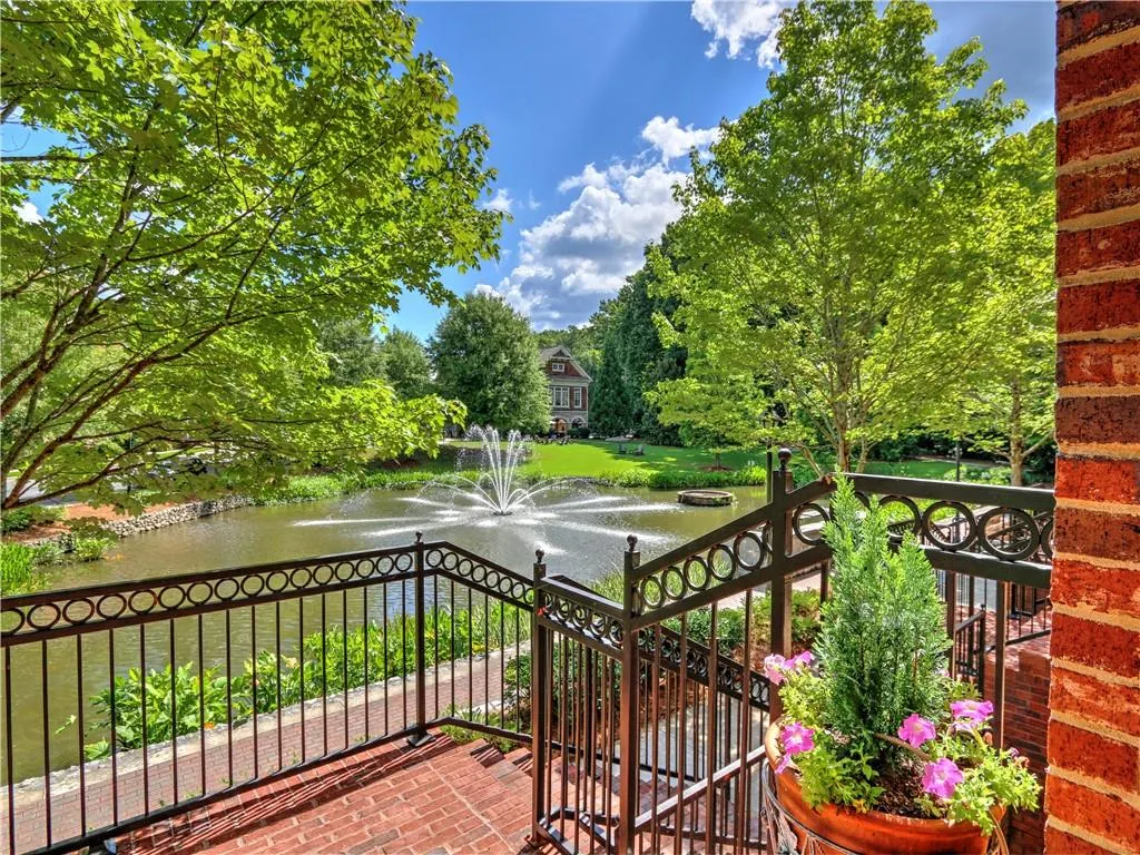 1409 River Vista Drive, Atlanta, Georgia 30339, 3 Bedrooms Bedrooms, ,3 BathroomsBathrooms,Residential,Sold,1409 River Vista Drive,7091003