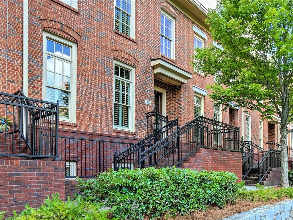 1409 River Vista Drive, Atlanta, Georgia 30339, 3 Bedrooms Bedrooms, ,3 BathroomsBathrooms,Residential,Sold,1409 River Vista Drive,7091003