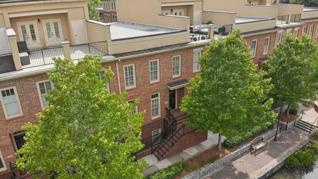 1409 River Vista Drive, Atlanta, Georgia 30339, 3 Bedrooms Bedrooms, ,3 BathroomsBathrooms,Residential,Sold,1409 River Vista Drive,7091003