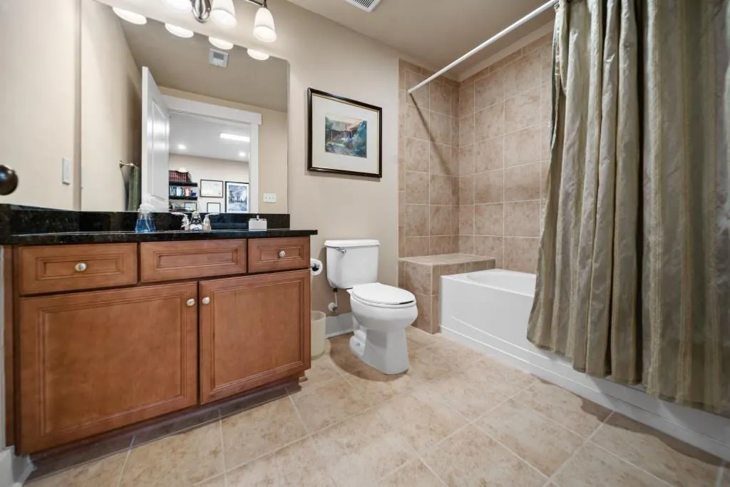 1409 River Vista Drive, Atlanta, Georgia 30339, 3 Bedrooms Bedrooms, ,3 BathroomsBathrooms,Residential,Sold,1409 River Vista Drive,7091003