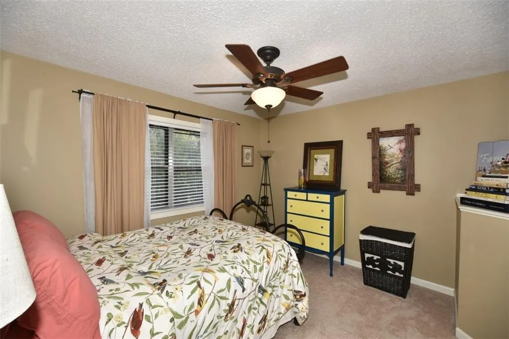 6851 Roswell Road Unit O-32, Atlanta, Georgia 30328, 3 Bedrooms Bedrooms, ,2 BathroomsBathrooms,Residential,Sold,6851 Roswell Road Unit O-32,5761050