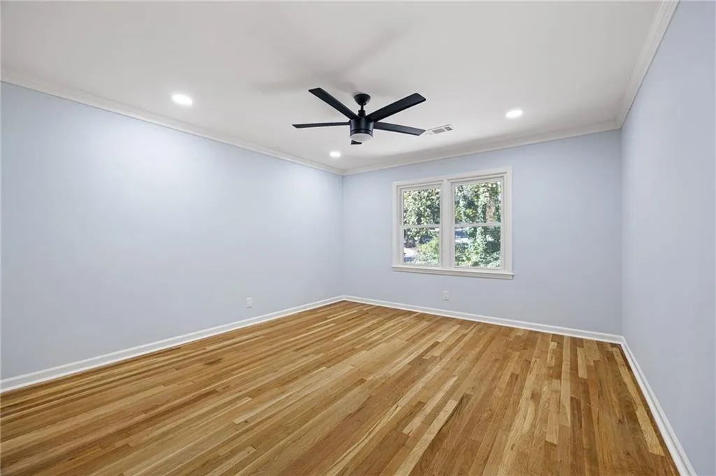 380 Thornwood Drive, Atlanta, Georgia 30328, 4 Bedrooms Bedrooms, ,3 BathroomsBathrooms,Residential,For Sale,380 Thornwood Drive,7664813