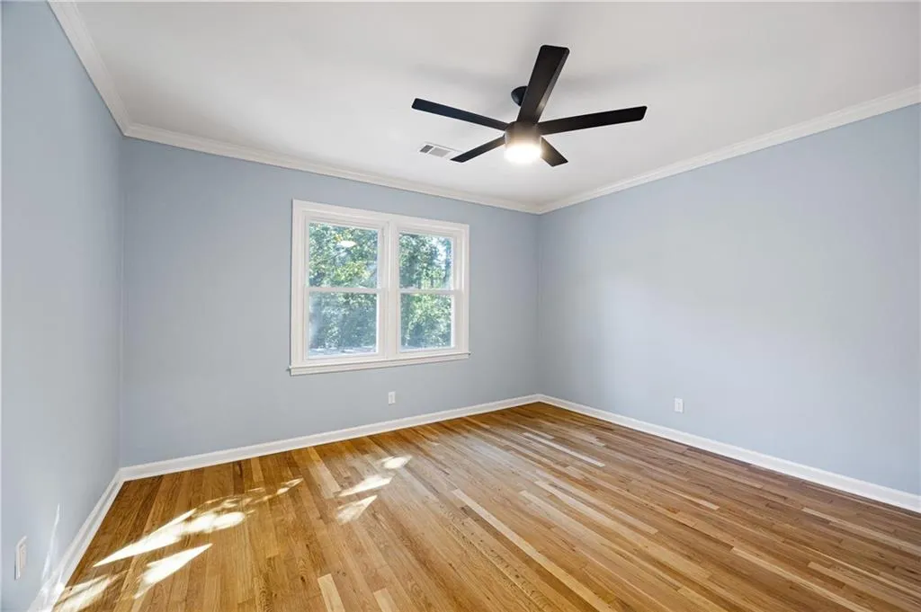 380 Thornwood Drive, Atlanta, Georgia 30328, 4 Bedrooms Bedrooms, ,3 BathroomsBathrooms,Residential,For Sale,380 Thornwood Drive,7664813