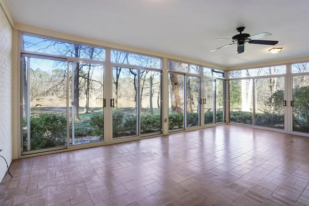 6030 Winterthur Drive, Sandy Springs, Georgia 30328, 5 Bedrooms Bedrooms, ,4 BathroomsBathrooms,Residential,Sold,6030 Winterthur Drive,5795234