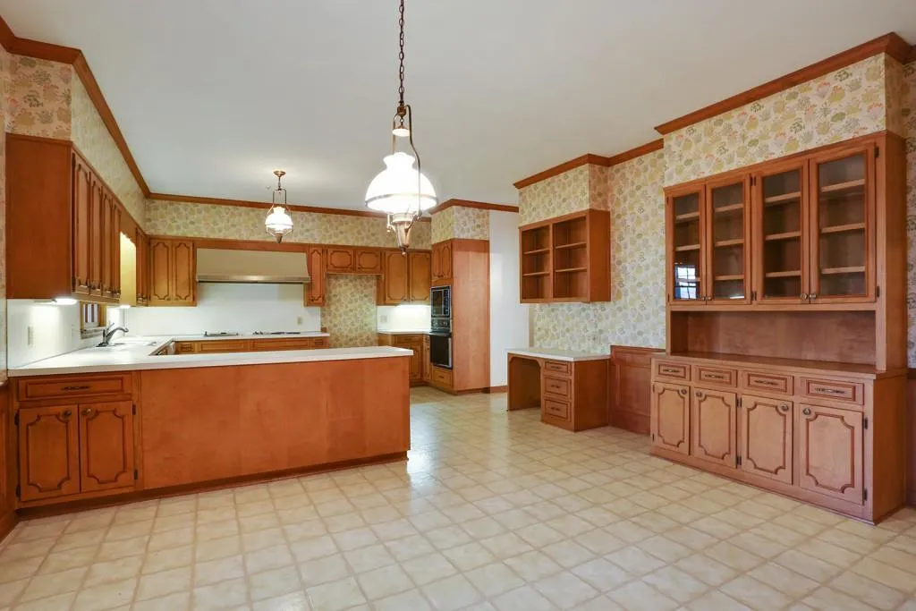 6030 Winterthur Drive, Sandy Springs, Georgia 30328, 5 Bedrooms Bedrooms, ,4 BathroomsBathrooms,Residential,Sold,6030 Winterthur Drive,5795234
