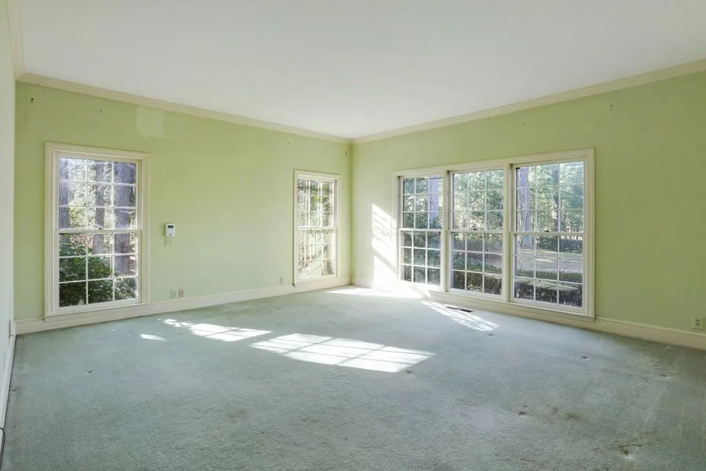 6030 Winterthur Drive, Sandy Springs, Georgia 30328, 5 Bedrooms Bedrooms, ,4 BathroomsBathrooms,Residential,Sold,6030 Winterthur Drive,5795234