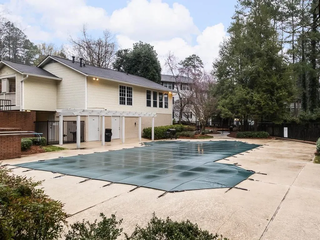 6808 Glenridge Drive Unit 6808b, Atlanta, Georgia 30328, 2 Bedrooms Bedrooms, ,2 BathroomsBathrooms,Residential,Sold,6808 Glenridge Drive Unit 6808b,5974713