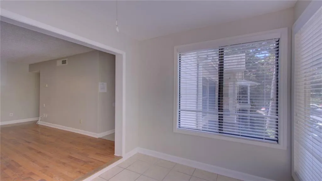 1005 Wingate Way, Sandy Springs, Georgia 30350, 2 Bedrooms Bedrooms, ,2 BathroomsBathrooms,Residential,Sold,1005 Wingate Way,6763758