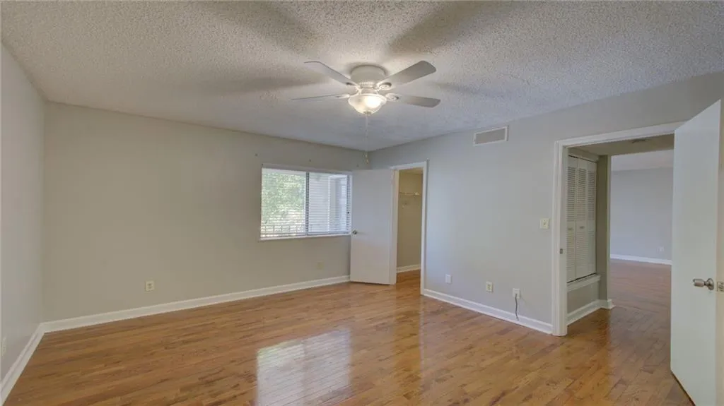 1005 Wingate Way, Sandy Springs, Georgia 30350, 2 Bedrooms Bedrooms, ,2 BathroomsBathrooms,Residential,Sold,1005 Wingate Way,6763758