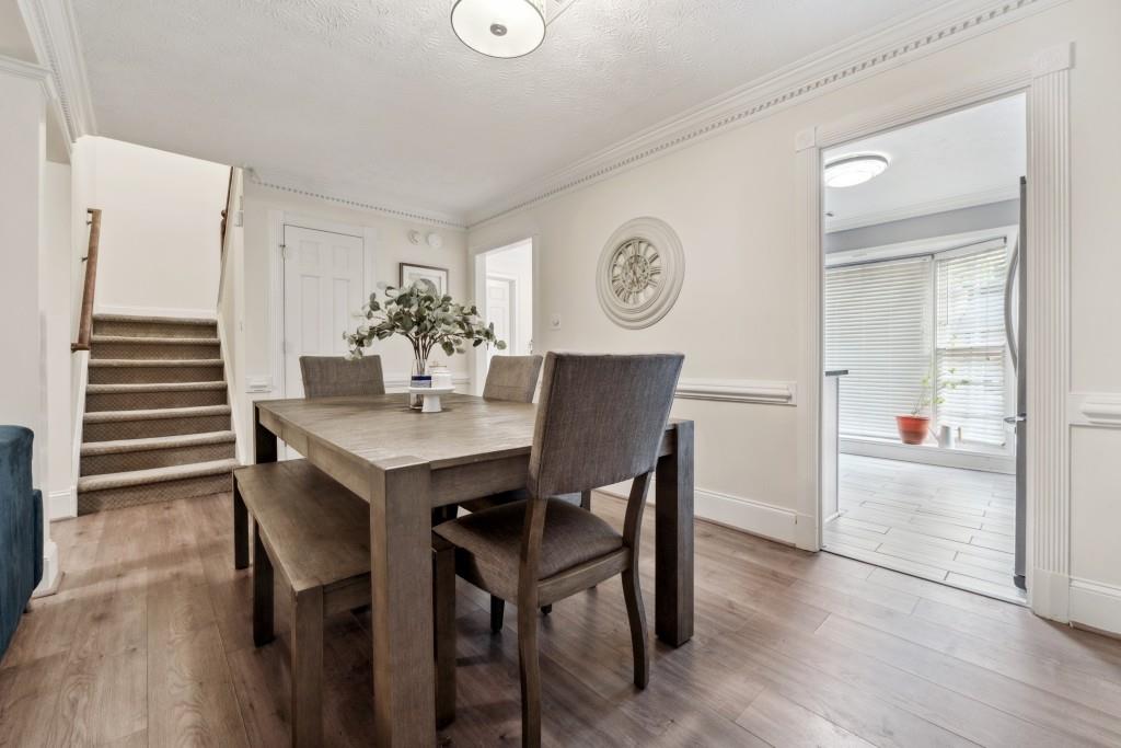 7924 Briar Villa Place, Sandy Springs, Georgia 30350, 3 Bedrooms Bedrooms, ,2 BathroomsBathrooms,Residential,Sold,7924 Briar Villa Place,7289667