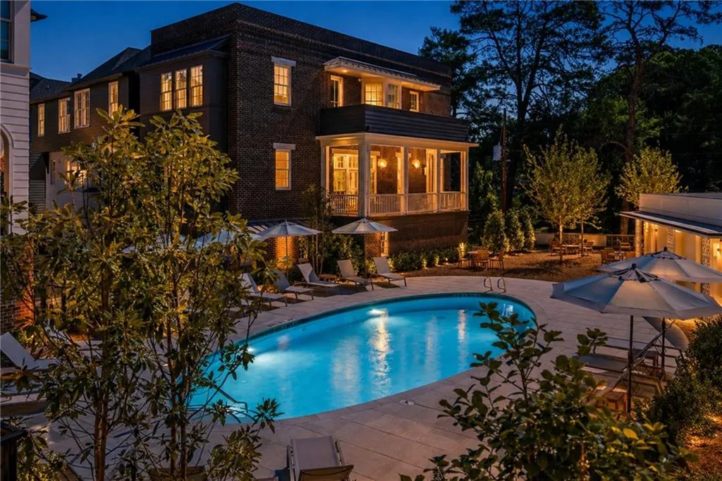 100 Sheridan Drive Ne, Atlanta, Georgia 30305, 4 Bedrooms Bedrooms, 0 ,3 BathroomsBathrooms,Residential,For Sale,100 Sheridan Drive Ne,7727442