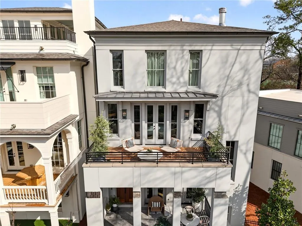 100 Sheridan Drive Ne, Atlanta, Georgia 30305, 4 Bedrooms Bedrooms, 0 ,3 BathroomsBathrooms,Residential,For Sale,100 Sheridan Drive Ne,7727442