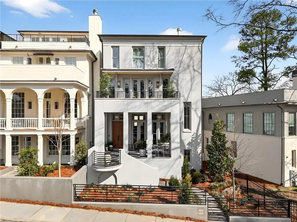 100 Sheridan Drive Ne, Atlanta, Georgia 30305, 4 Bedrooms Bedrooms, 0 ,3 BathroomsBathrooms,Residential,For Sale,100 Sheridan Drive Ne,7727442