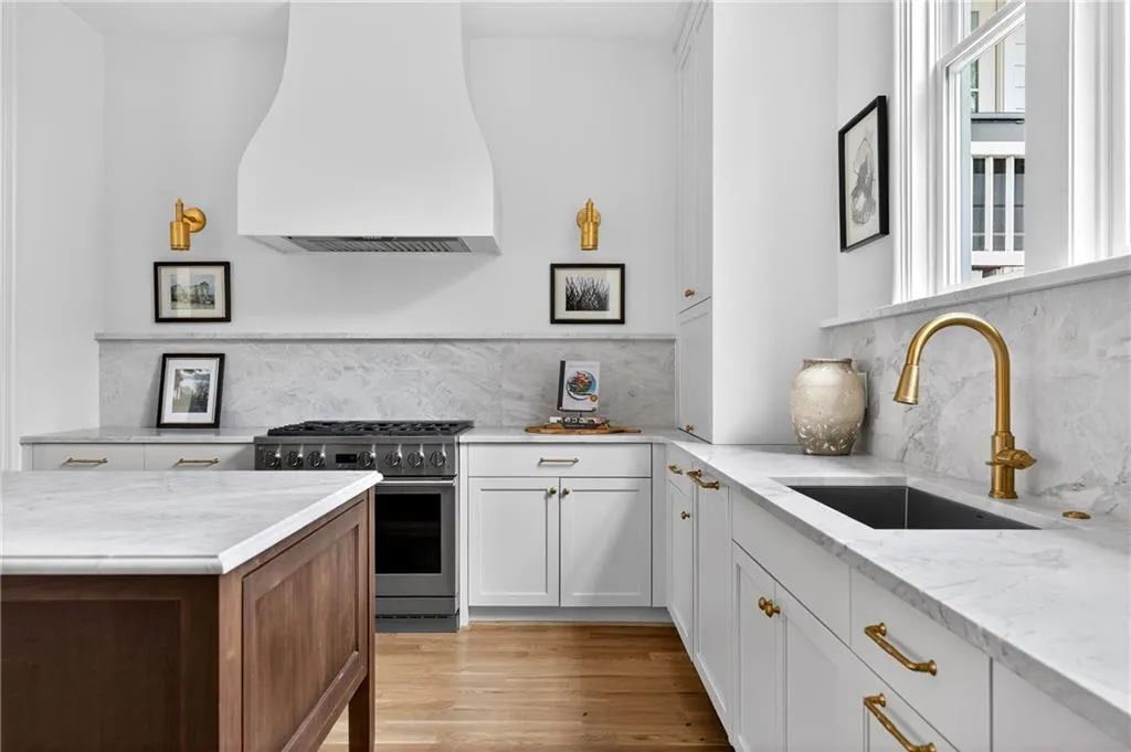 100 Sheridan Drive Ne, Atlanta, Georgia 30305, 4 Bedrooms Bedrooms, 0 ,3 BathroomsBathrooms,Residential,For Sale,100 Sheridan Drive Ne,7727442