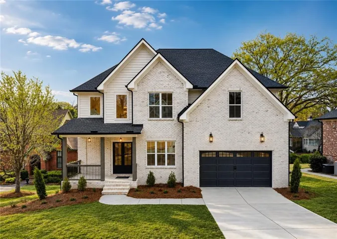 318 Vinings Walk Nw, Gainesville, Georgia 30501