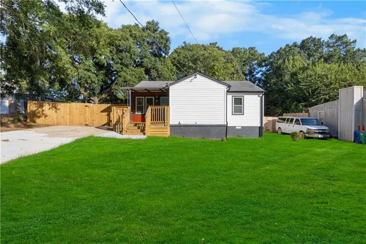 4253 Hanes Drive, Decatur, Georgia 30035