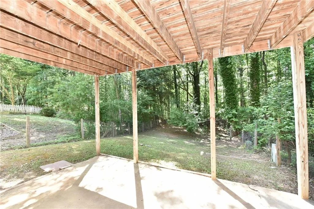 8881 Roberts Drive, Sandy Springs, Georgia 30350, 3 Bedrooms Bedrooms, ,2 BathroomsBathrooms,Residential,Sold,8881 Roberts Drive,5847064