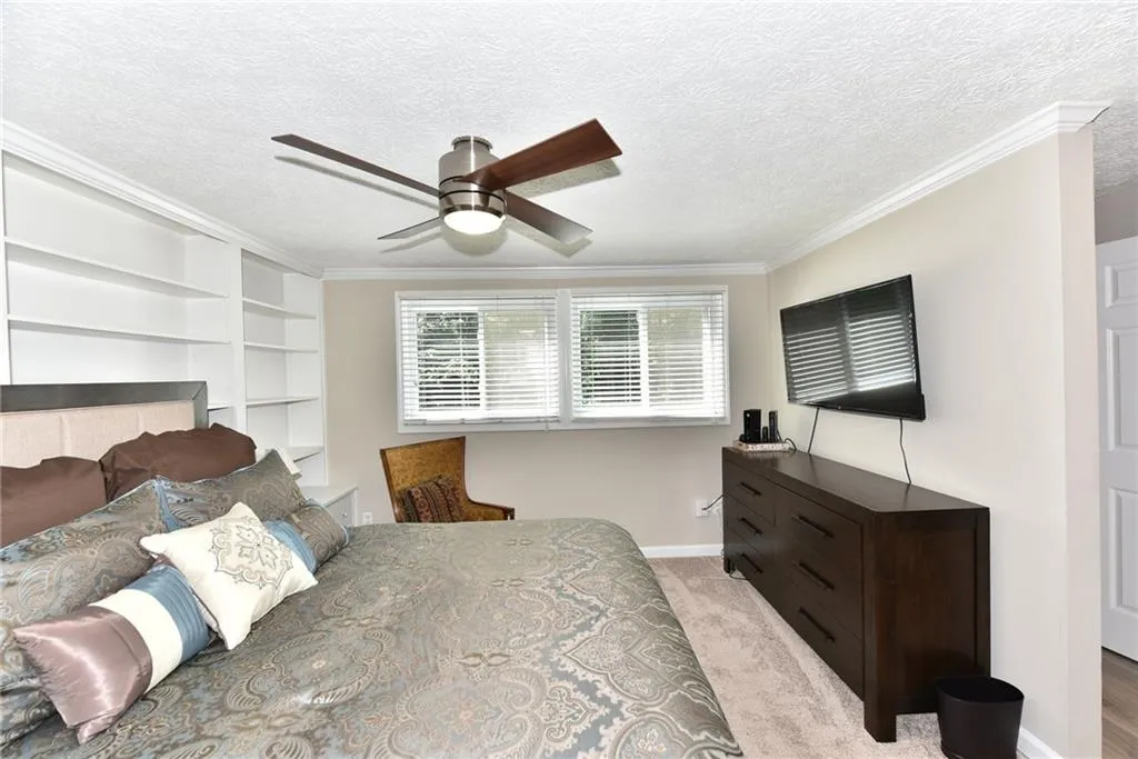 8881 Roberts Drive, Sandy Springs, Georgia 30350, 3 Bedrooms Bedrooms, ,2 BathroomsBathrooms,Residential,Sold,8881 Roberts Drive,5847064