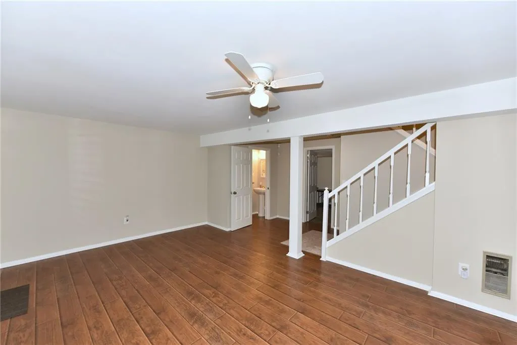 8881 Roberts Drive, Sandy Springs, Georgia 30350, 3 Bedrooms Bedrooms, ,2 BathroomsBathrooms,Residential,Sold,8881 Roberts Drive,5847064