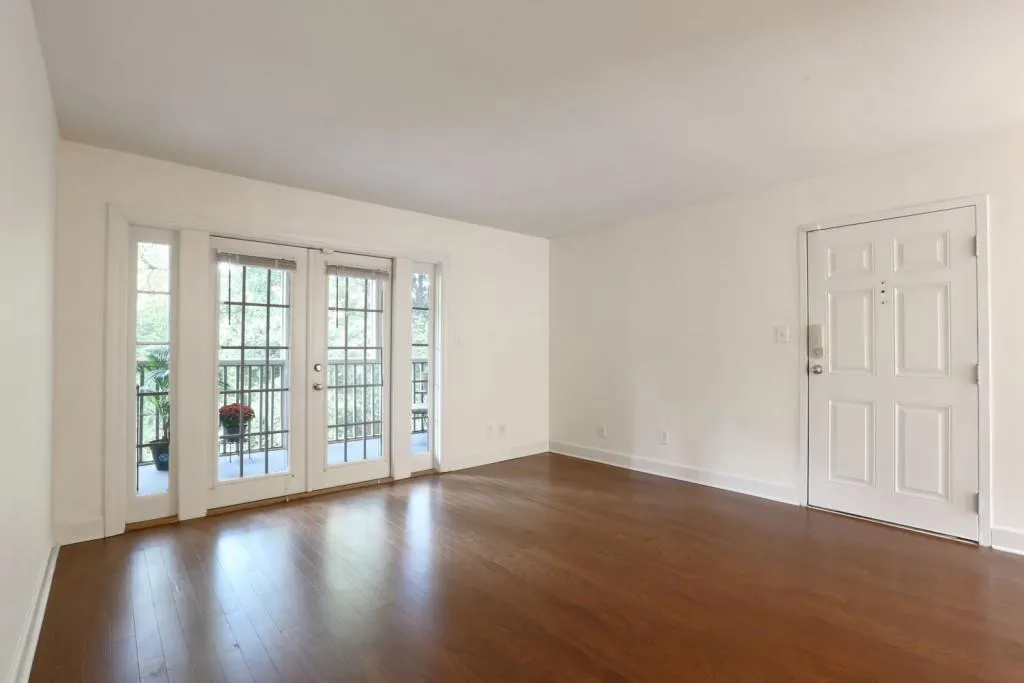 1445 Monroe Drive Ne Unit E39, Atlanta, Georgia 30324, 1 Bedroom Bedrooms, ,1 BathroomBathrooms,Residential,Sold,1445 Monroe Drive Ne Unit E39,5763739