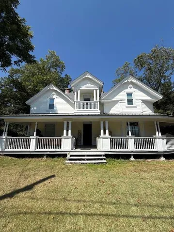 266 C S Floyd Road, Loganville, Georgia 30052