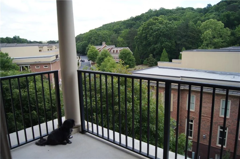 200 River Vista Drive Unit 616, Atlanta, Georgia 30339, 1 Bedroom Bedrooms, ,1 BathroomBathrooms,Residential,Sold,200 River Vista Drive Unit 616,7005773