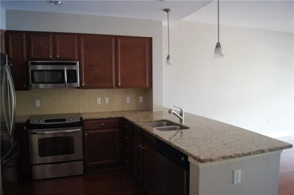 200 River Vista Drive Unit 616, Atlanta, Georgia 30339, 1 Bedroom Bedrooms, ,1 BathroomBathrooms,Residential,Sold,200 River Vista Drive Unit 616,7005773