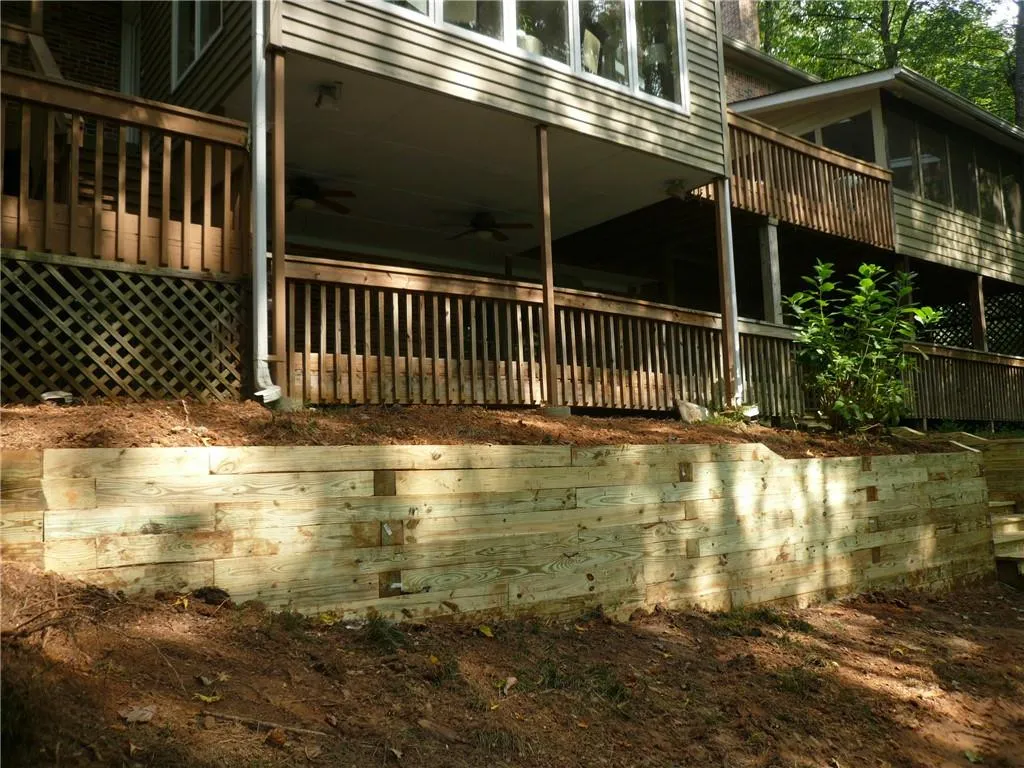 9755 Huntcliff Trace, Sandy Springs, Georgia 30350, 6 Bedrooms Bedrooms, ,5 BathroomsBathrooms,Residential,Sold,9755 Huntcliff Trace,6699936