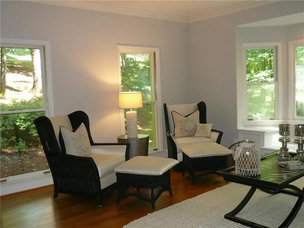 9755 Huntcliff Trace, Sandy Springs, Georgia 30350, 6 Bedrooms Bedrooms, ,5 BathroomsBathrooms,Residential,Sold,9755 Huntcliff Trace,6699936