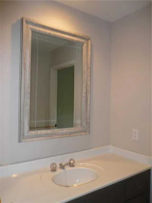 9755 Huntcliff Trace, Sandy Springs, Georgia 30350, 6 Bedrooms Bedrooms, ,5 BathroomsBathrooms,Residential,Sold,9755 Huntcliff Trace,6699936