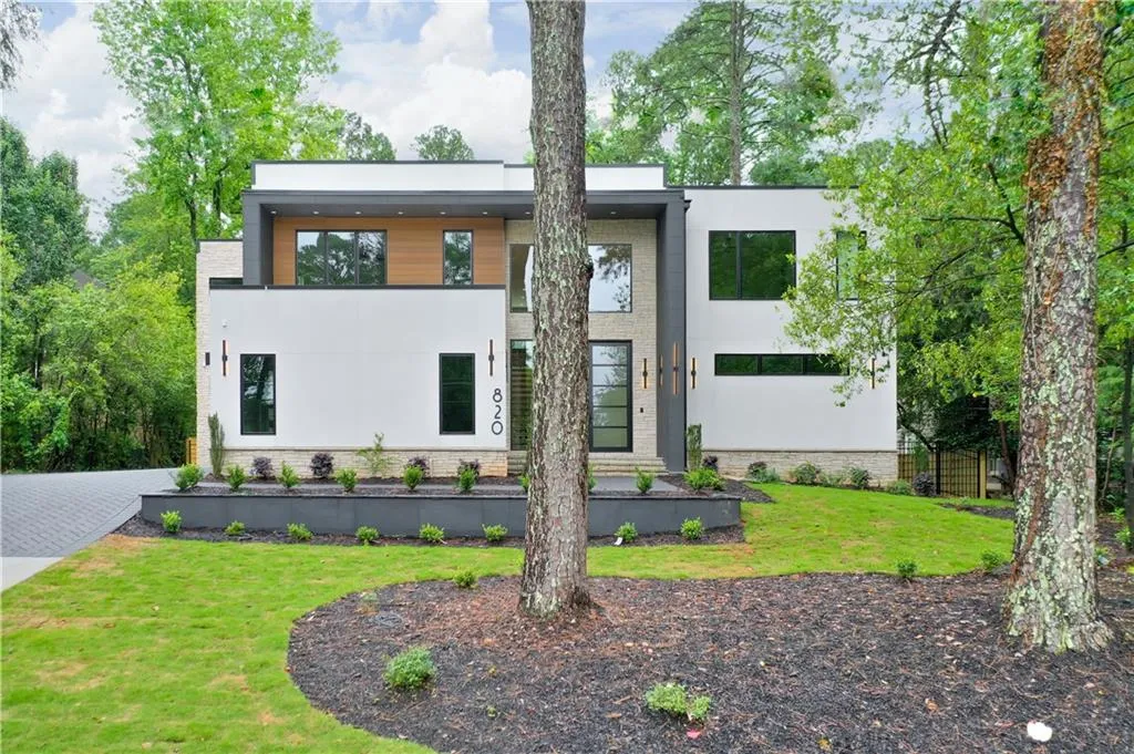 820 Moores Mill Road Nw, Atlanta, Georgia 30327, 5 Bedrooms Bedrooms, ,5 BathroomsBathrooms,Residential,For Sale,820 Moores Mill Road Nw,7558871