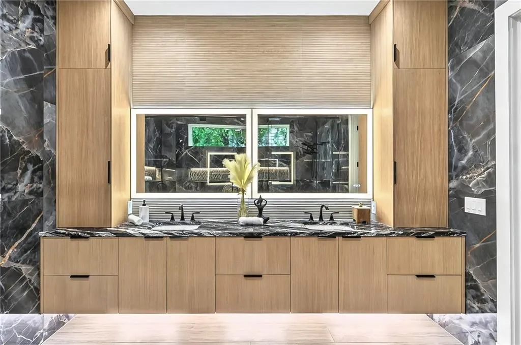 Decorative backsplash and a sink