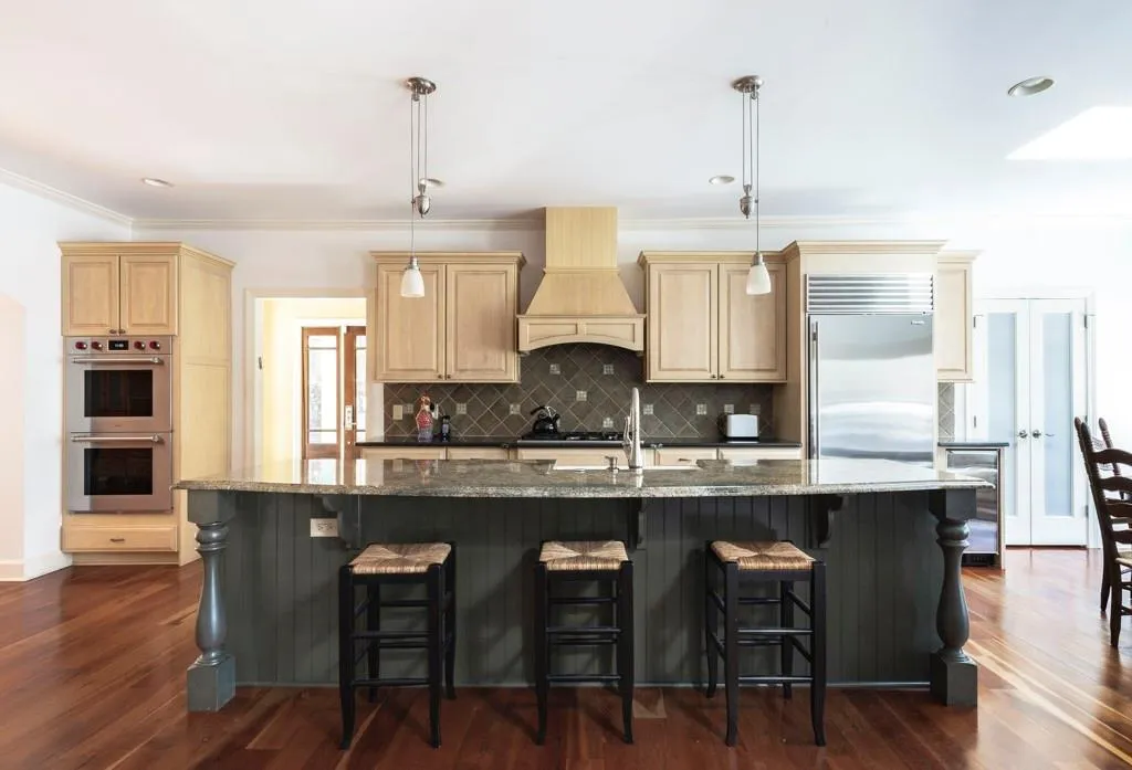 50 Old Powers Place, Sandy Springs, Georgia 30327, 4 Bedrooms Bedrooms, ,3 BathroomsBathrooms,Residential,Sold,50 Old Powers Place,7182007