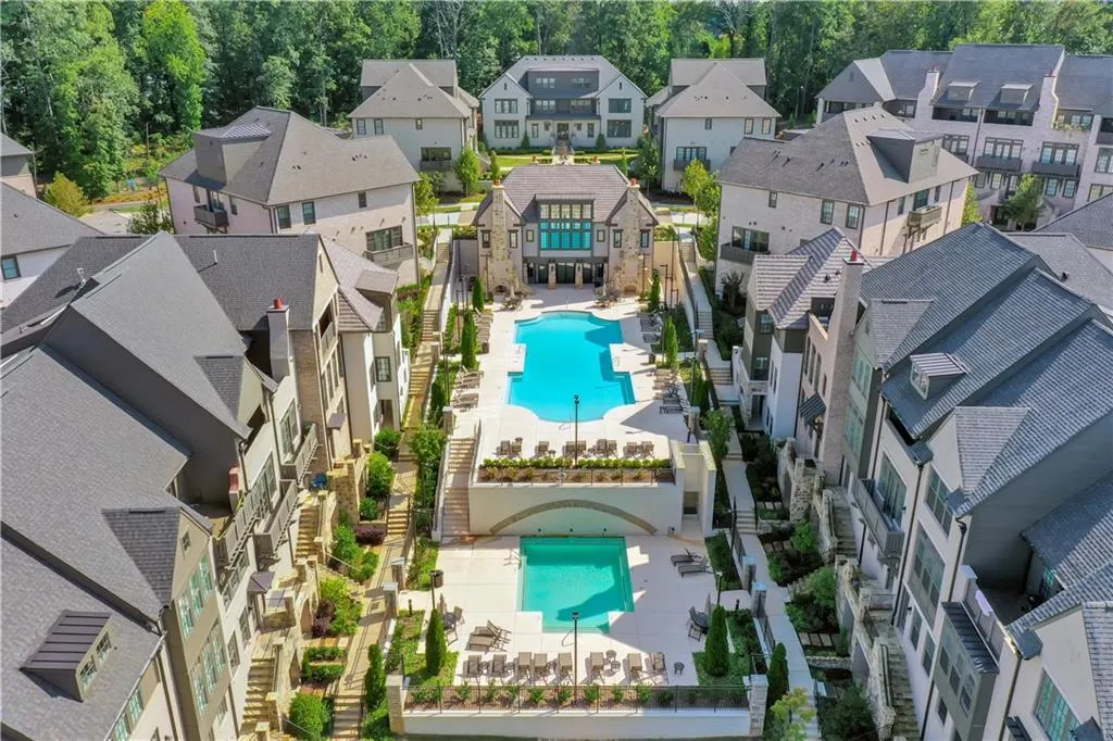 6715 Cadence Boulevard, Atlanta, Georgia 30328, 1 Bedroom Bedrooms, ,1 BathroomBathrooms,Residential,Sold,6715 Cadence Boulevard,6849327