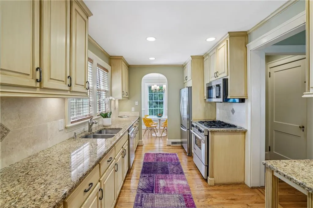 1821 N Rock Springs Road Ne, Atlanta, Georgia 30324, 5 Bedrooms Bedrooms, ,4 BathroomsBathrooms,Residential,For Sale,1821 N Rock Springs Road Ne,7644066