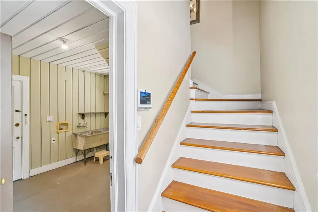 1821 N Rock Springs Road Ne, Atlanta, Georgia 30324, 5 Bedrooms Bedrooms, ,4 BathroomsBathrooms,Residential,For Sale,1821 N Rock Springs Road Ne,7644066