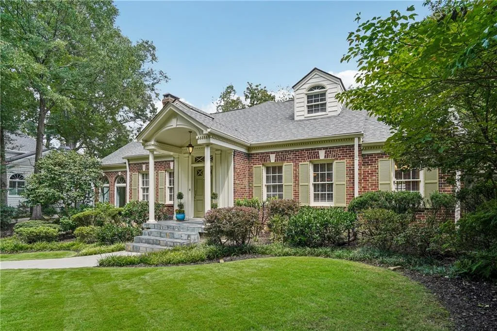 1821 N Rock Springs Road Ne, Atlanta, Georgia 30324, 5 Bedrooms Bedrooms, ,4 BathroomsBathrooms,Residential,For Sale,1821 N Rock Springs Road Ne,7644066