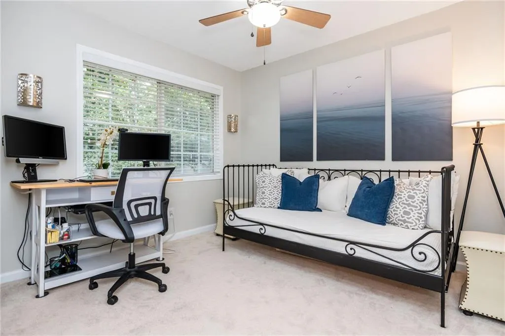6940 Roswell Road Unit B4, Atlanta, Georgia 30328, 2 Bedrooms Bedrooms, ,1 BathroomBathrooms,Residential,For Sale,6940 Roswell Road Unit B4,7643255
