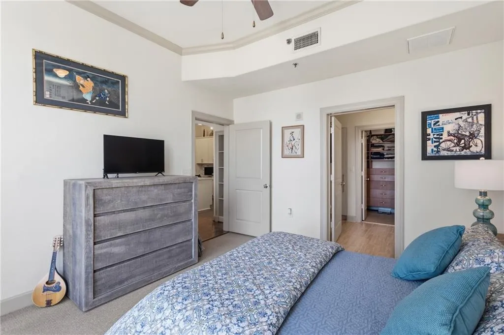 3445 Stratford Road Ne Unit 2104, Atlanta, Georgia 30326, 2 Bedrooms Bedrooms, 0 ,2 BathroomsBathrooms,Residential,For Sale,3445 Stratford Road Ne Unit 2104,7736572