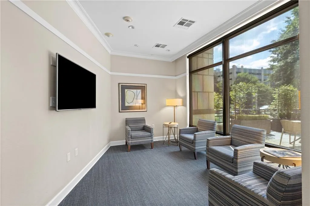 3445 Stratford Road Ne Unit 2104, Atlanta, Georgia 30326, 2 Bedrooms Bedrooms, 0 ,2 BathroomsBathrooms,Residential,For Sale,3445 Stratford Road Ne Unit 2104,7736572