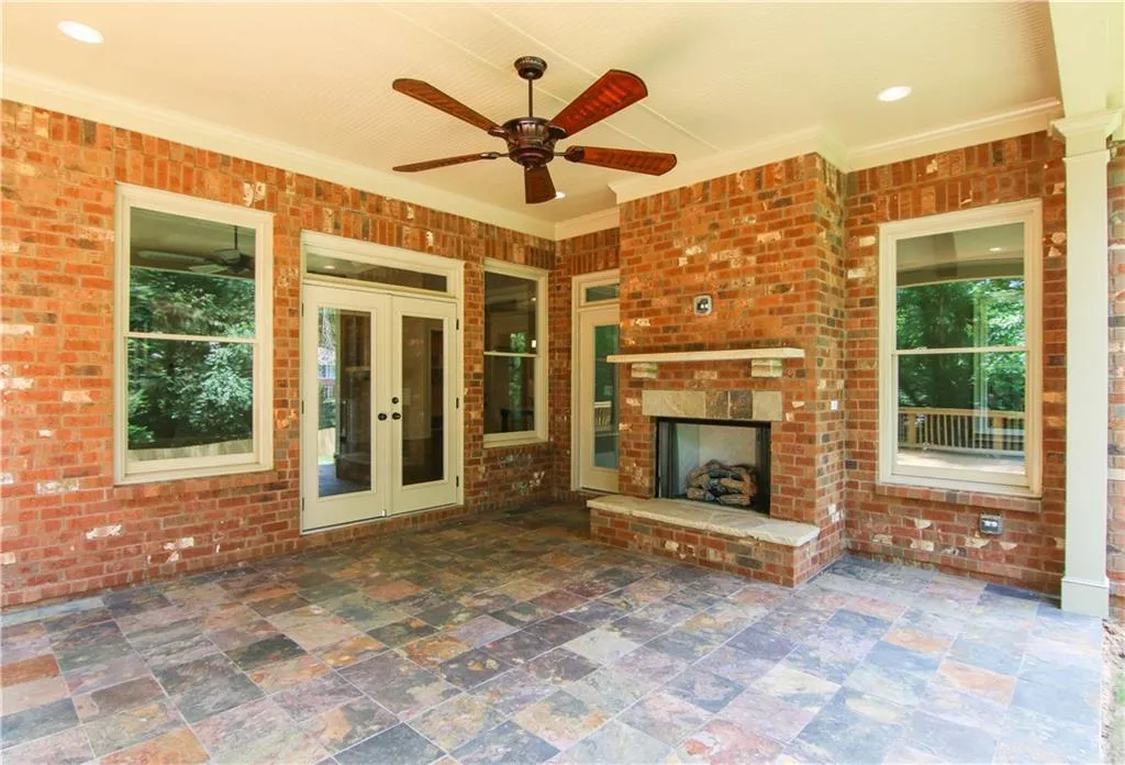 254 Elden Drive Ne, Sandy Springs, Georgia 30342, 5 Bedrooms Bedrooms, ,5 BathroomsBathrooms,Residential,Sold,254 Elden Drive Ne,5653374